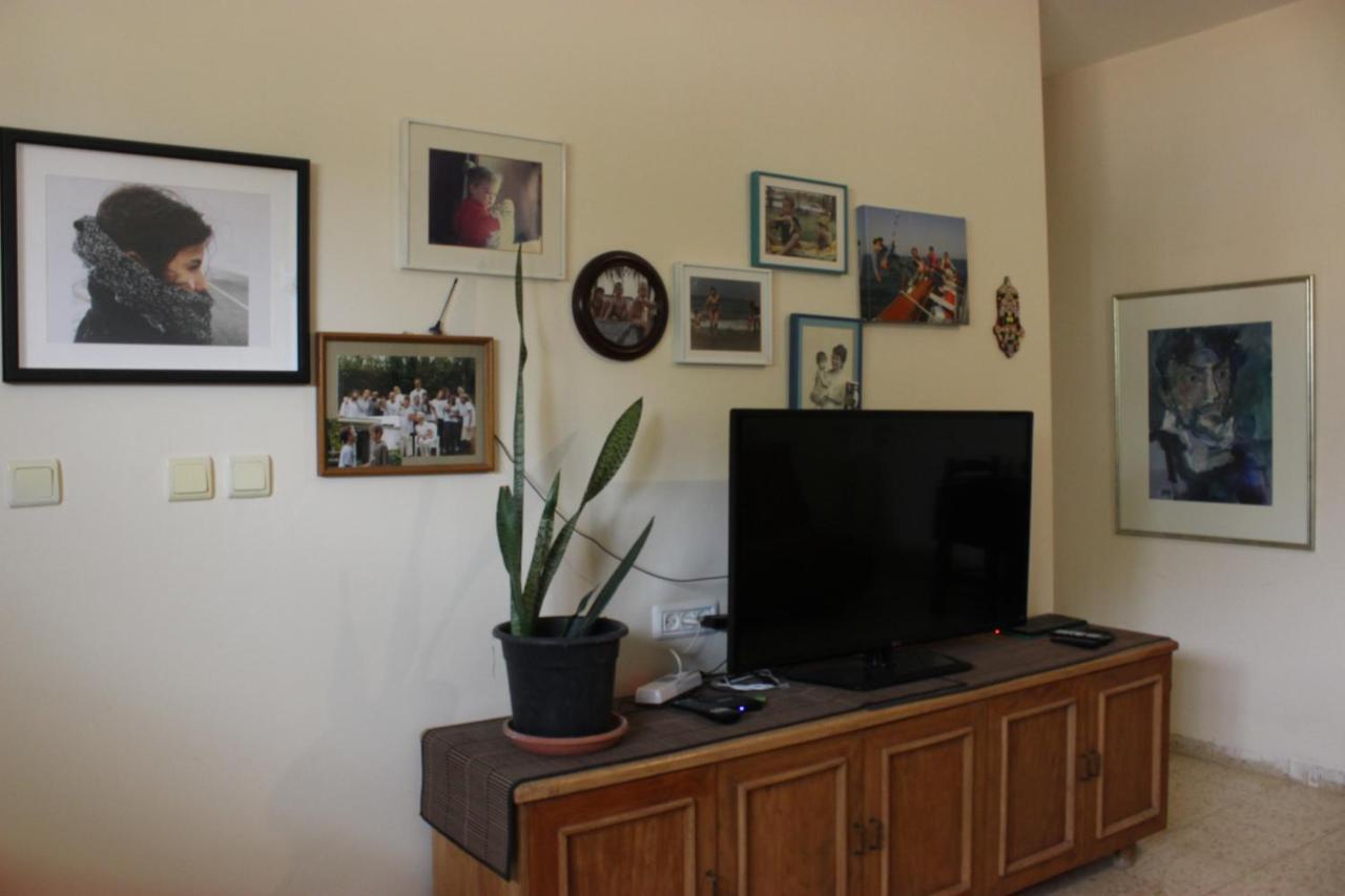 Chez Rothman Sublet Apartment Shadmot Devora Exterior foto