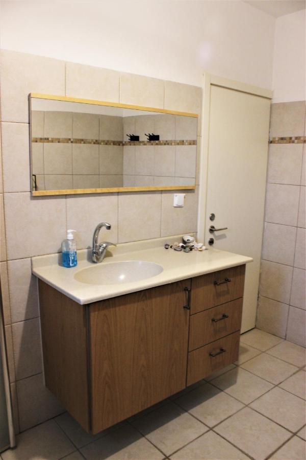 Chez Rothman Sublet Apartment Shadmot Devora Exterior foto